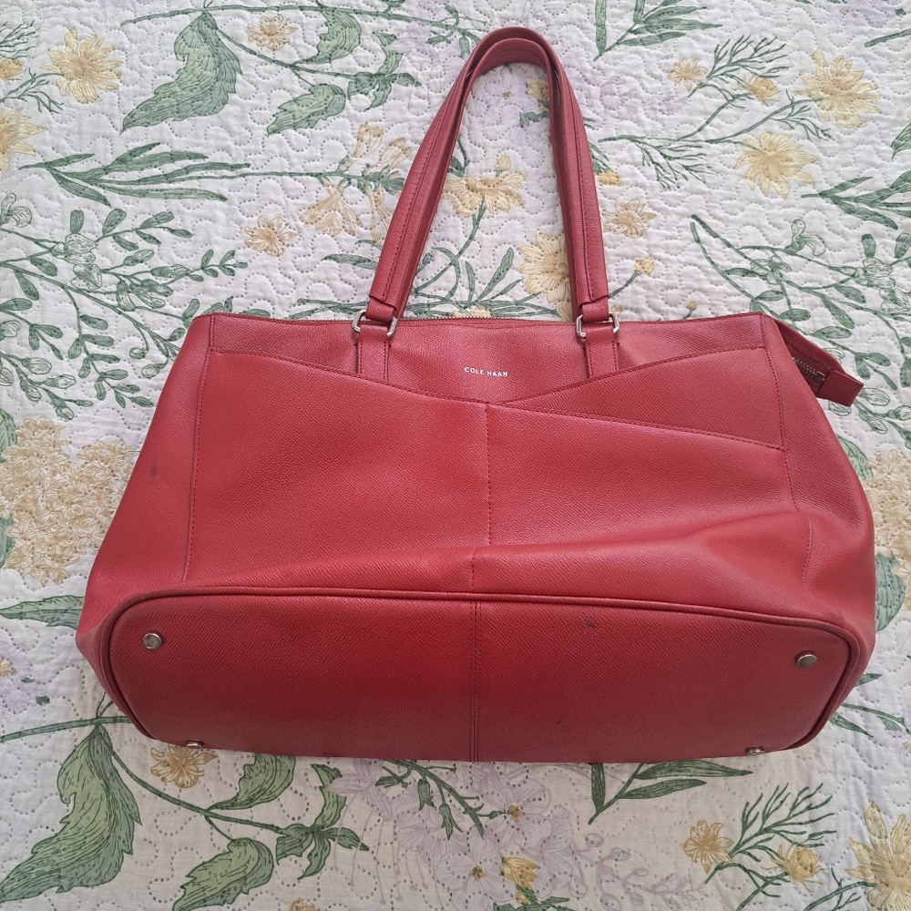 Cole Hahn tote